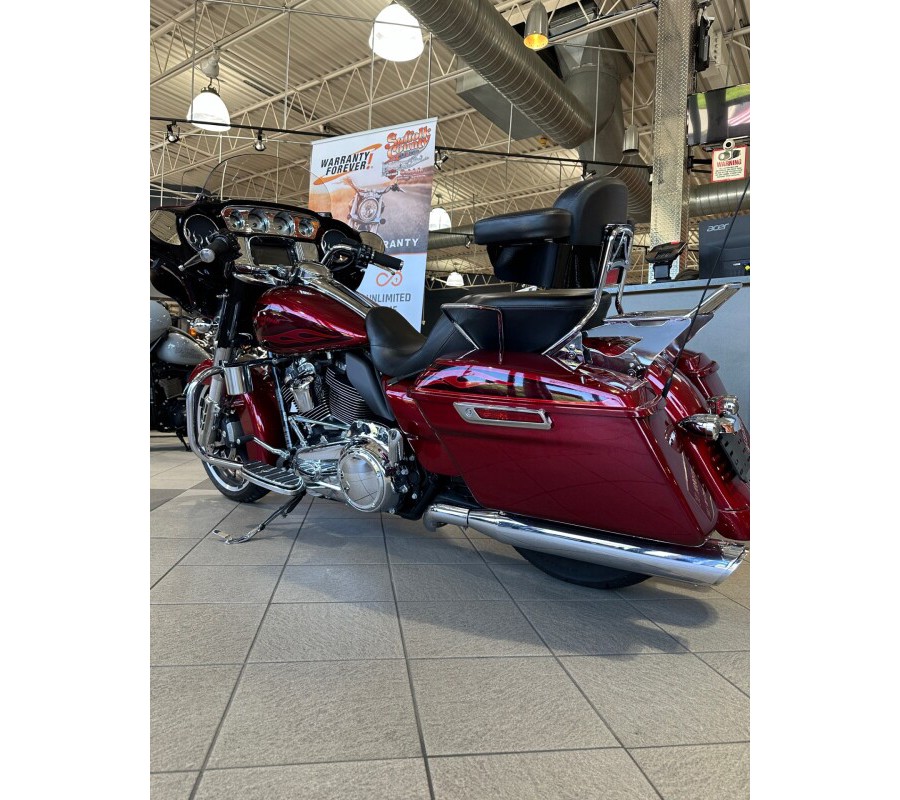 FLHXS 2017 Street Glide Special