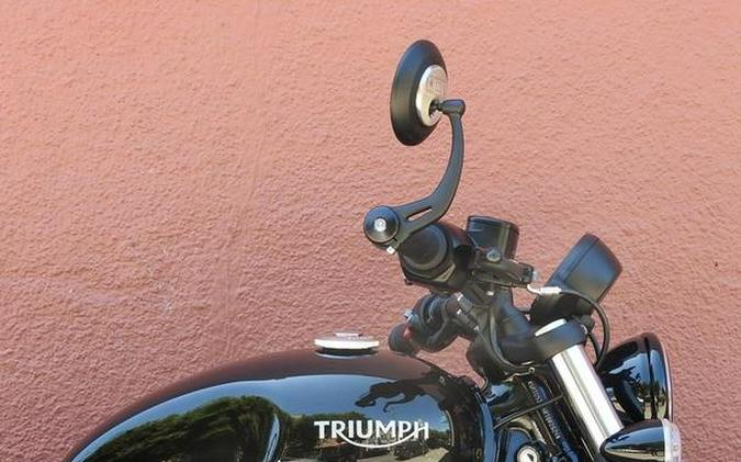 2024 Triumph Bonneville Bobber Jet Black