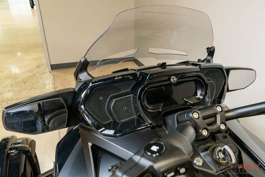 2023 Can-Am SPYDER F3 LIMITED DARK ED (DEMO WAR 10/27)