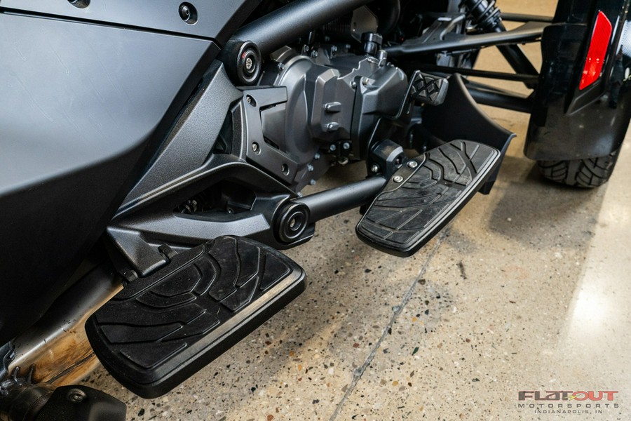 2023 Can-Am SPYDER F3 LIMITED DARK ED (DEMO WAR 10/27)