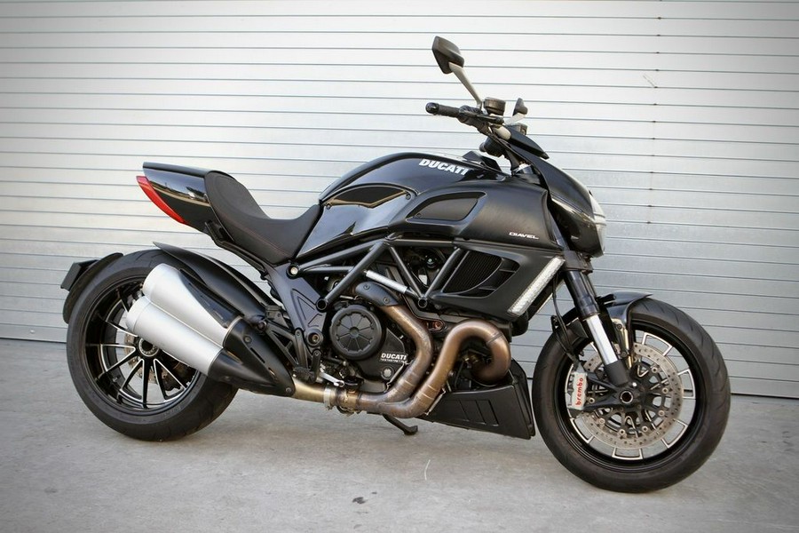 2011 Ducati Diavel Base