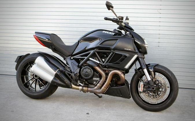 2011 Ducati Diavel Base
