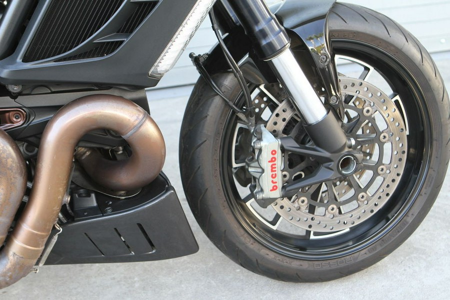 2011 Ducati Diavel Base
