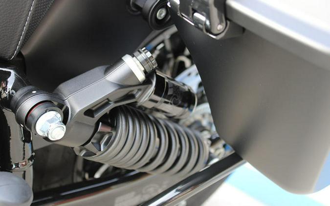 2026 Indian Motorcycle® Sport Chief RT Black Smoke