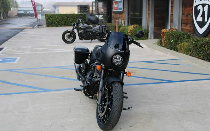 2026 Indian Motorcycle® Sport Chief RT Black Smoke