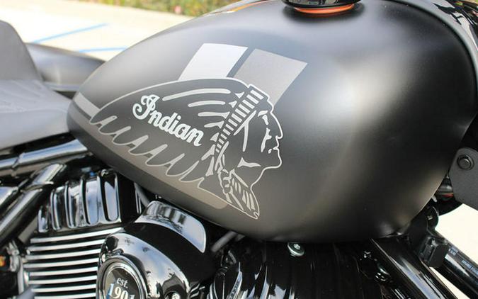 2026 Indian Motorcycle® Sport Chief RT Black Smoke
