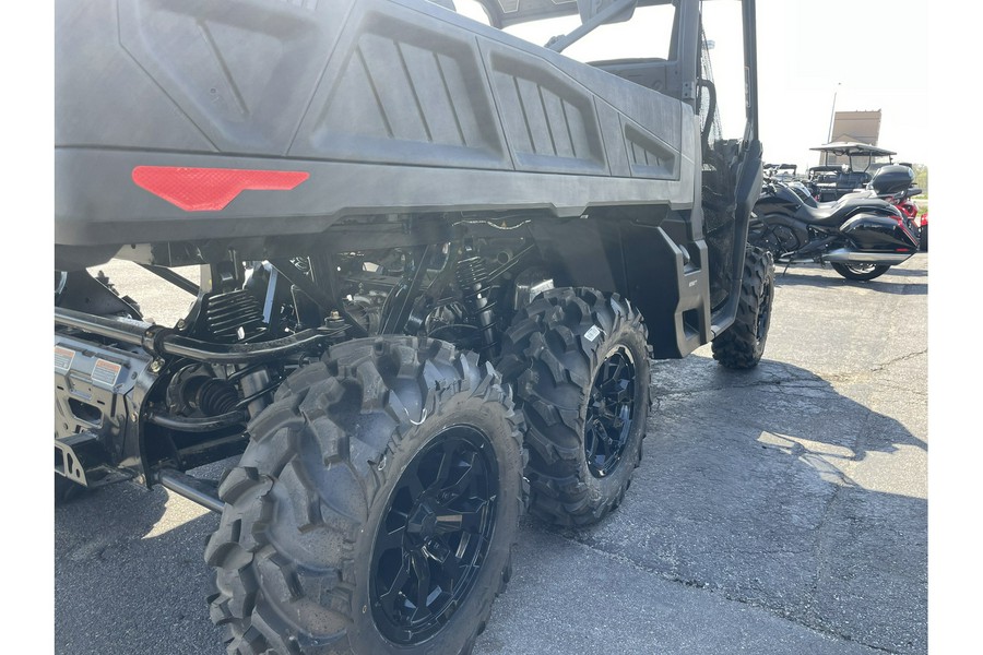 2024 Can-Am SSV DEF 6X6 XT 64 HD10 RD 24 XT HD10