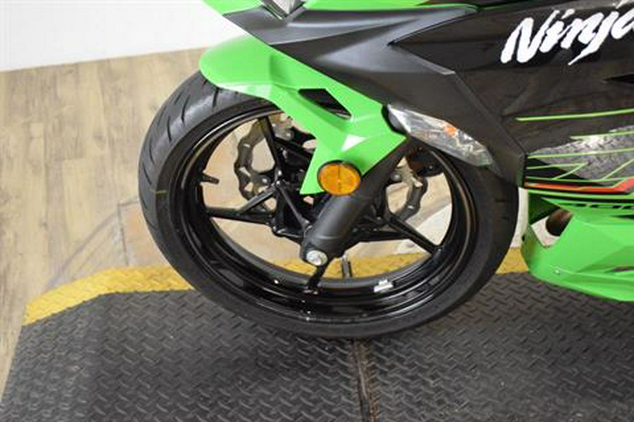 2022 Kawasaki Ninja 400 ABS