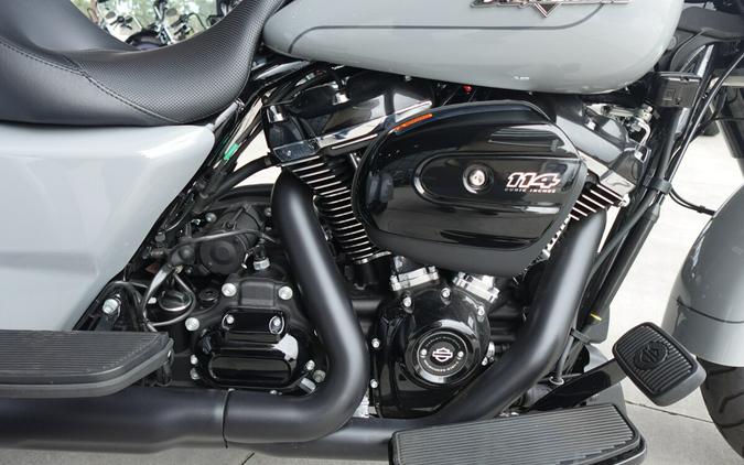 2024 Harley-Davidson Freewheeler