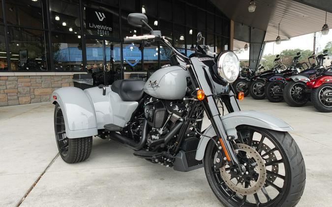 2024 Harley-Davidson Freewheeler