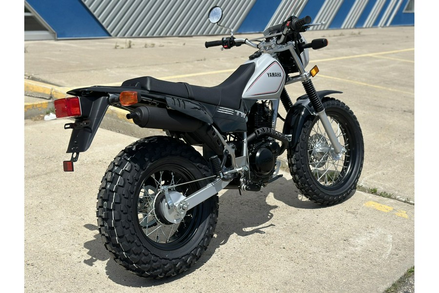 2024 Yamaha TW200