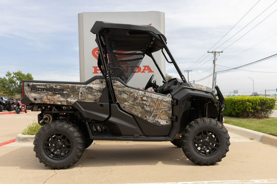 2024 Honda Pioneer 1000 Forest