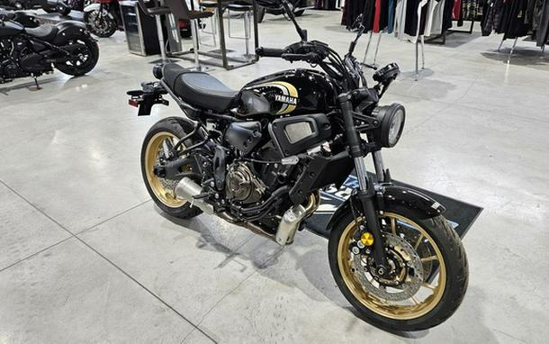 2025 Yamaha XSR 700