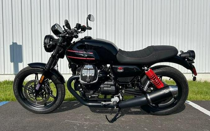 2024 Moto Guzzi V7 Stone Special Edition