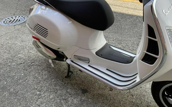 New 2027 Vespa GTS 310 SUPER