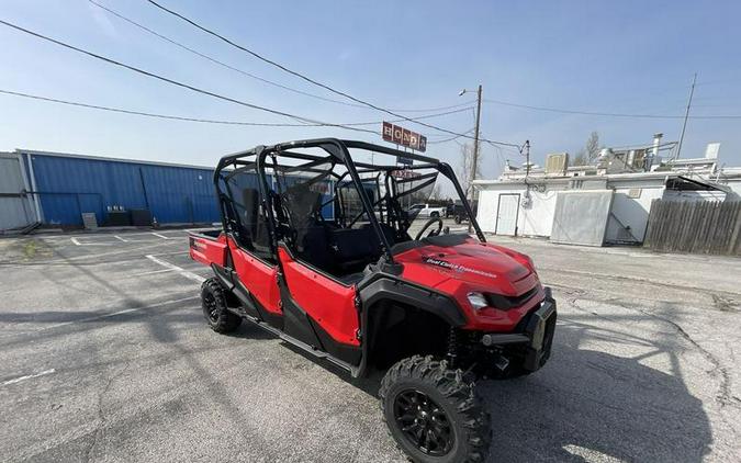 2023 Honda® Pioneer 1000-6 Deluxe Crew