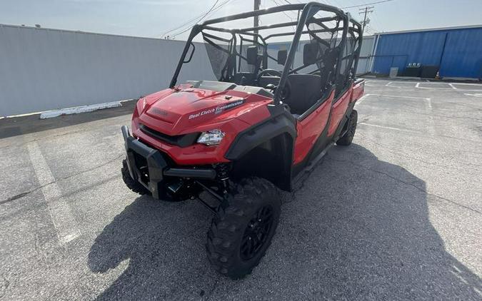 2023 Honda® Pioneer 1000-6 Deluxe Crew