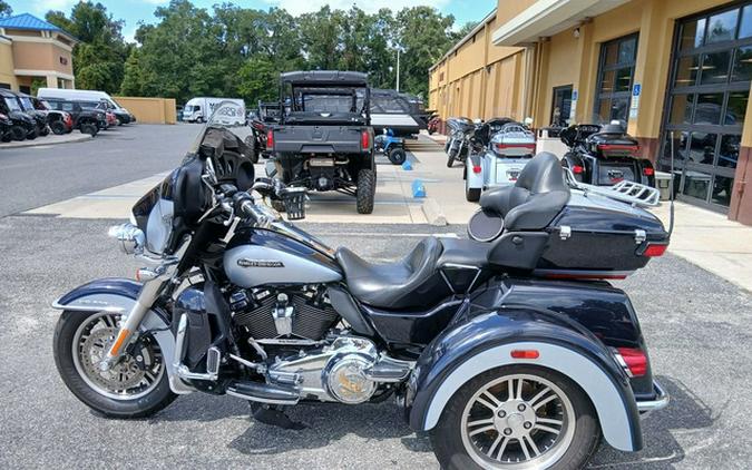 2019 Harley-Davidson Trike FLHTCUTG - Tri Glide Ultra