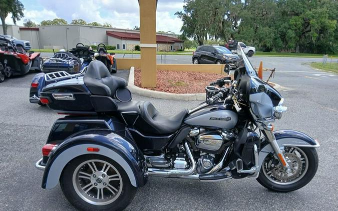 2019 Harley-Davidson Trike FLHTCUTG - Tri Glide Ultra