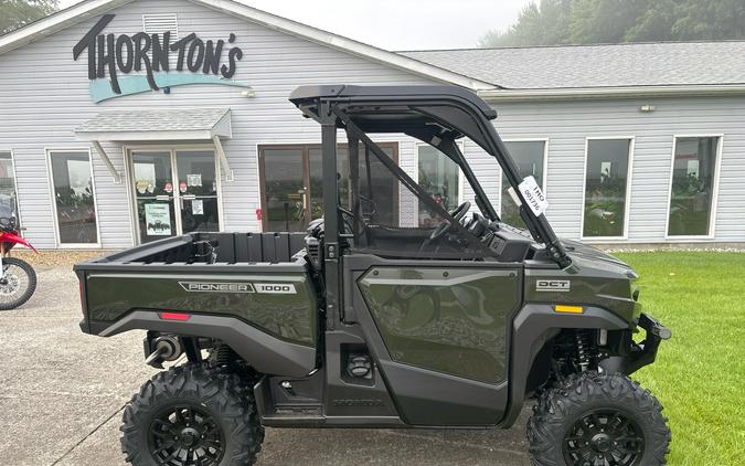 2026 Honda Pioneer 1000 Deluxe