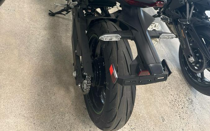 2024 Kawasaki Ninja® 7 Hybrid ABS