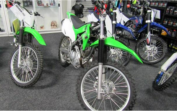 2021 Kawasaki KLX230R S Review (20 Fast Facts for Trail Bike Riders)