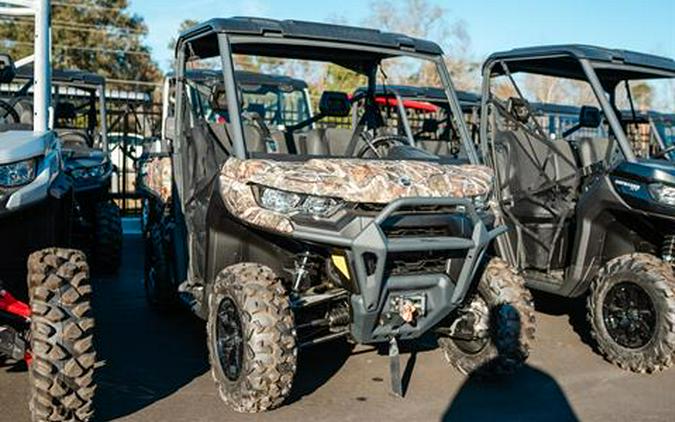 2024 Can-Am Defender XT HD7