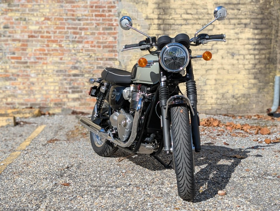 2026 Triumph BONNEVILLE T120