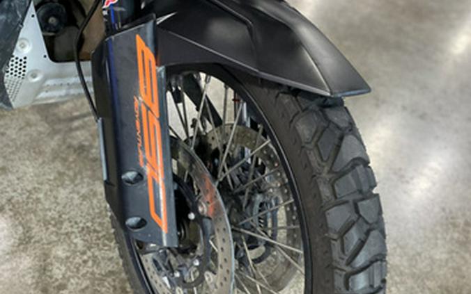 2021 KTM Adventure 890