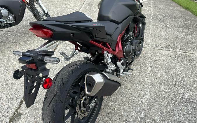 2026 Honda CB750 Hornet E-Clutch