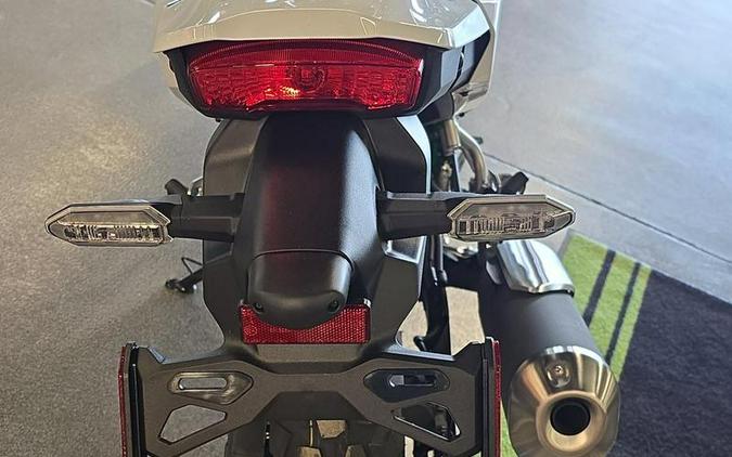 2026 Kawasaki KLE®500 SE ABS