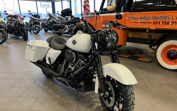 2024 Harley-Davidson Road King Special FLHRXS