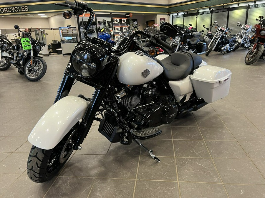 2024 Harley-Davidson Road King Special FLHRXS