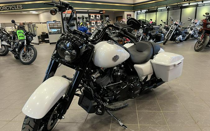 2024 Harley-Davidson Road King Special FLHRXS