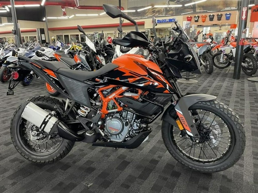 2024 KTM Adventure 390