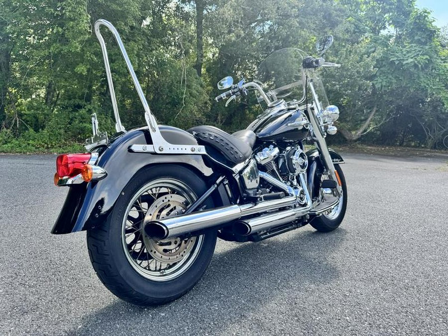 2020 Harley-Davidson® FLHC - Softail® Heritage Classic