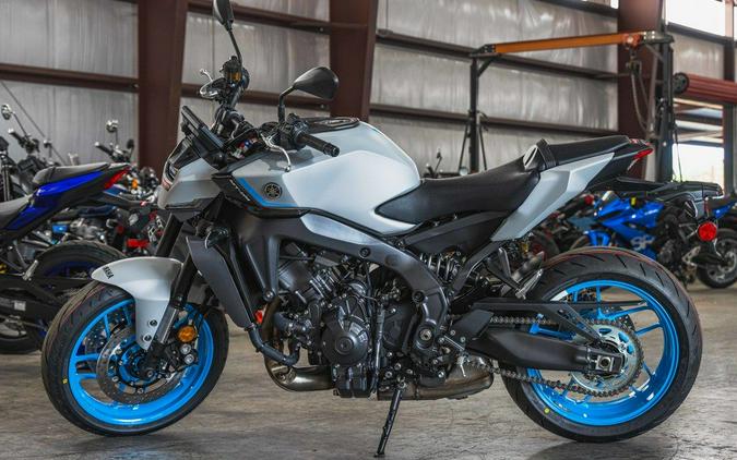2025 Yamaha MT 09