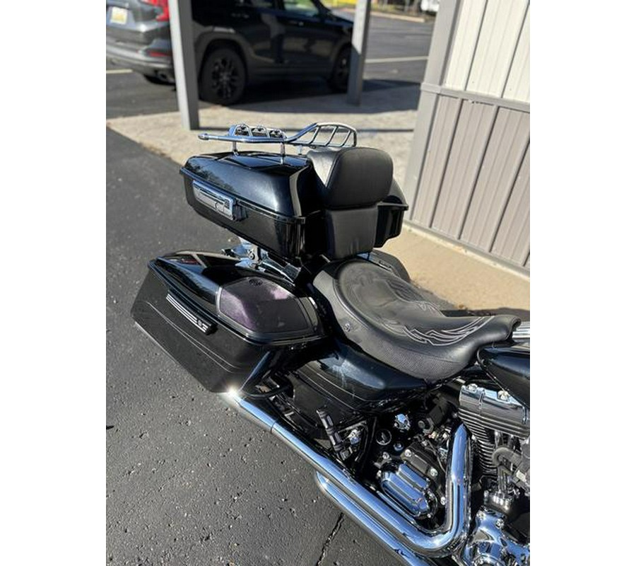 2014 Harley-Davidson® FLHXS - Street Glide® Special