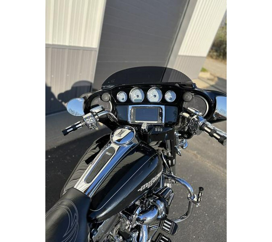 2014 Harley-Davidson® FLHXS - Street Glide® Special