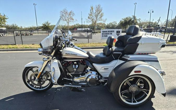 2020 Harley-Davidson FLHTCUTGSE - CVO Tri Glide