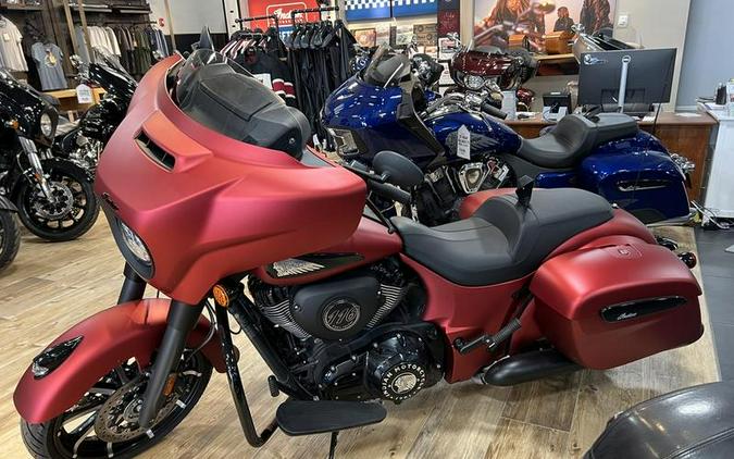 2021 Indian Motorcycle® Chieftain® Dark Horse® Ruby Smoke