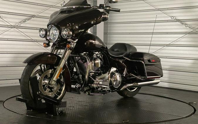 2014 Harley-Davidson® FLHXS - Street Glide® Special