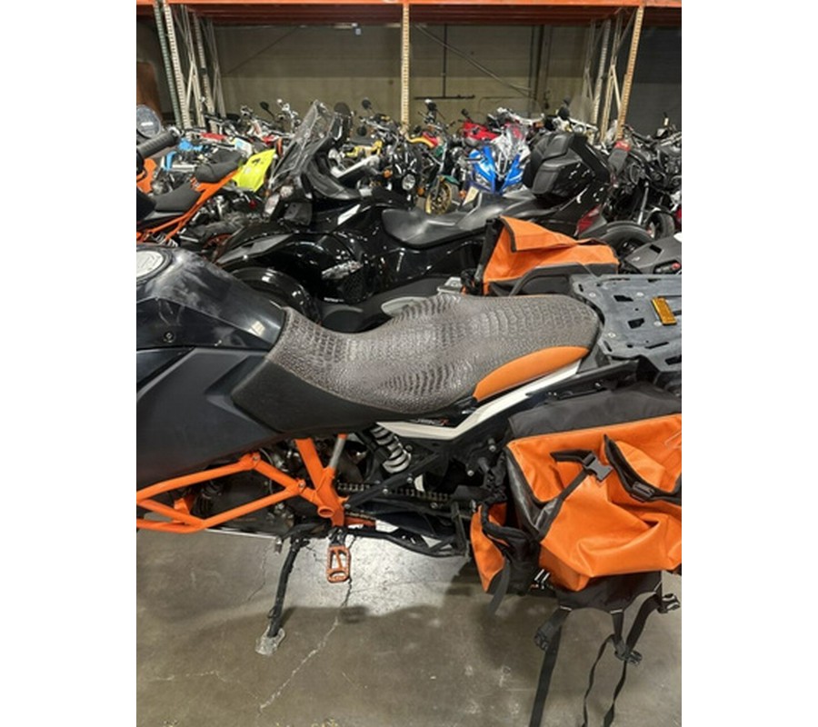 2017 KTM Adventure 1090 R