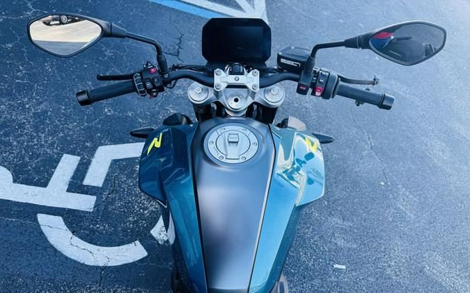2025 BMW F 900 R Snapper Rocks Blue