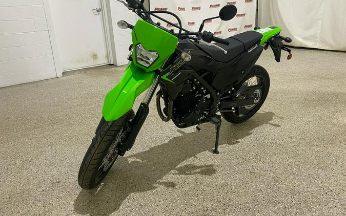 2023 Kawasaki KLX230SM Review [A Dozen Fast Facts]