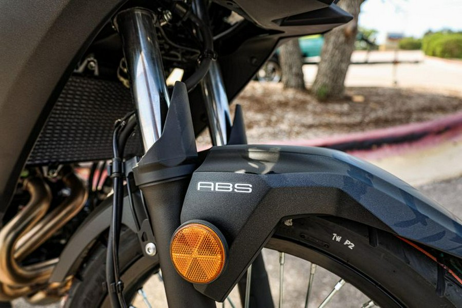 New 2025 KAWASAKI VERSYSX 300