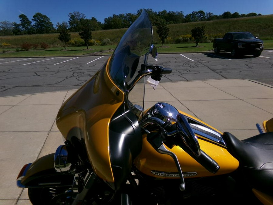 2013 Harley-Davidson® FLHTK - Electra Glide® Ultra Limited