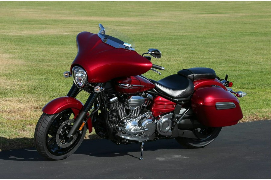 2014 Yamaha STRATOLINER 1900 DLX
