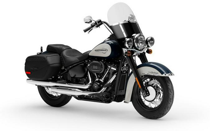 2019 Harley-Davidson FLHCS - Heritage Classic 114