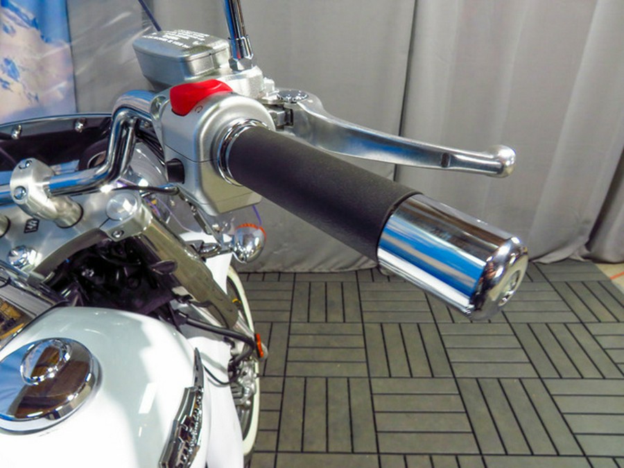 2023 Suzuki Boulevard C50T